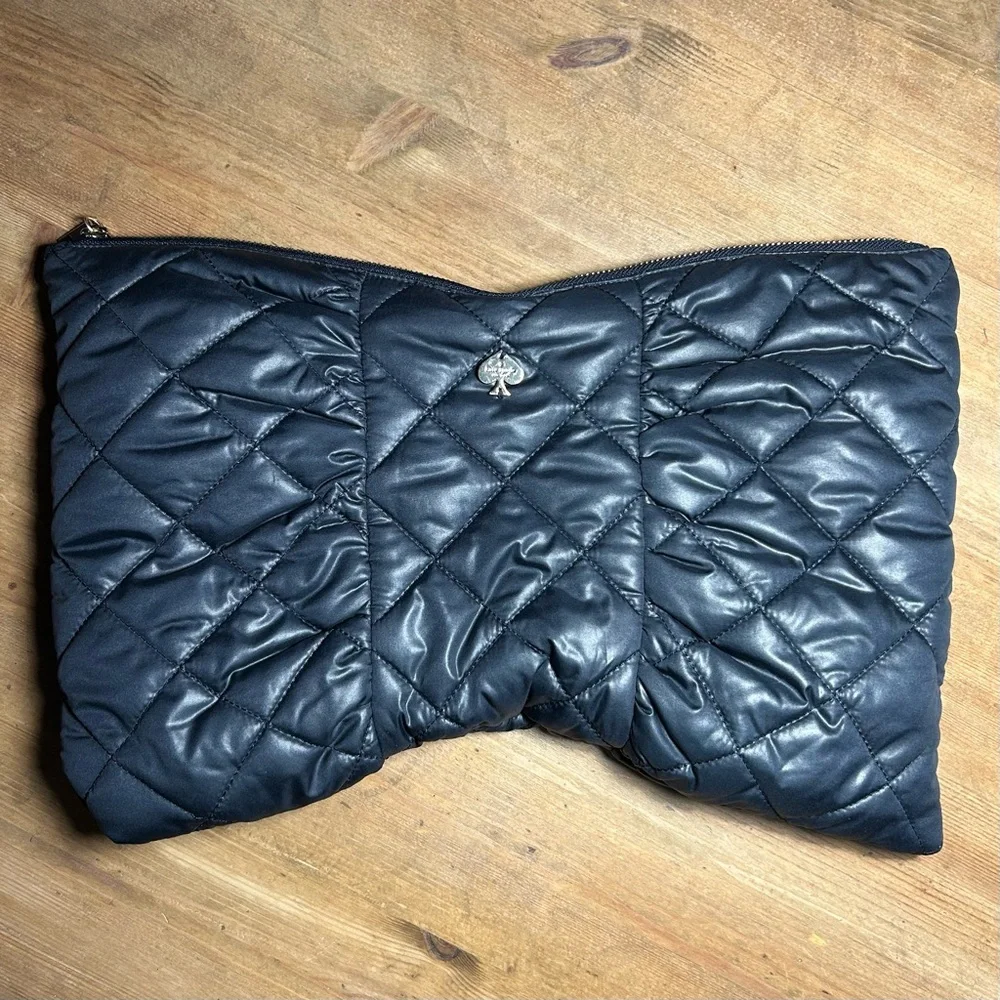 Kate Spade New York Quilted Bow Cutch or cosmetic bag,Navy, Soft and Lightweight